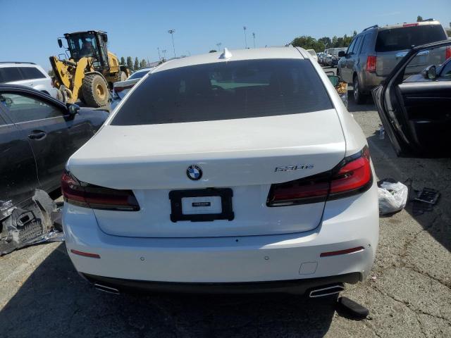 Photo 5 VIN: WBA13AG00MCF99641 - BMW 530E 