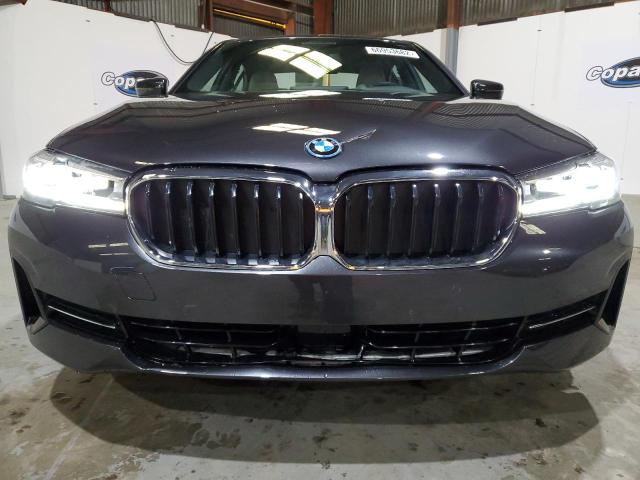 Photo 0 VIN: WBA13AG02PCL11328 - BMW 530E 