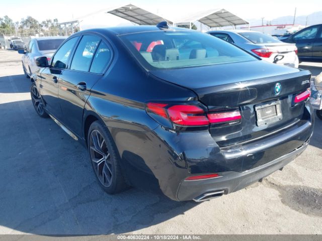 Photo 2 VIN: WBA13AG02PCL60626 - BMW 530E 