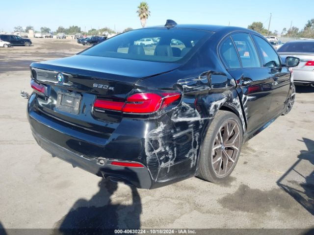 Photo 3 VIN: WBA13AG02PCL60626 - BMW 530E 