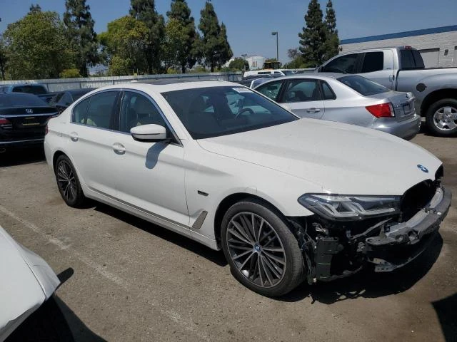 Photo 3 VIN: WBA13AG03NCJ23477 - BMW 530E 