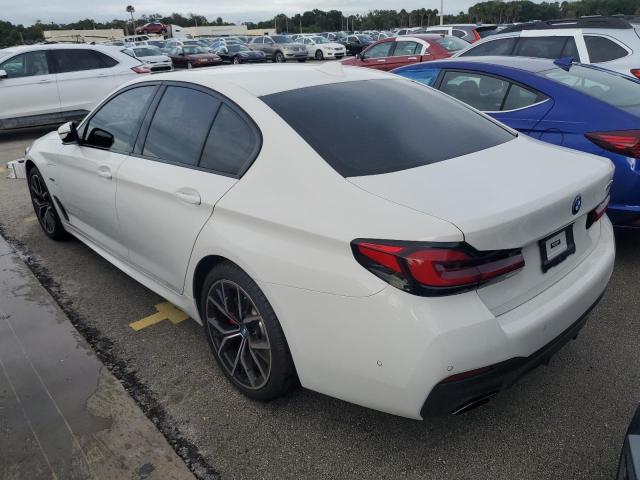 Photo 1 VIN: WBA13AG05NCK61795 - BMW 530E 