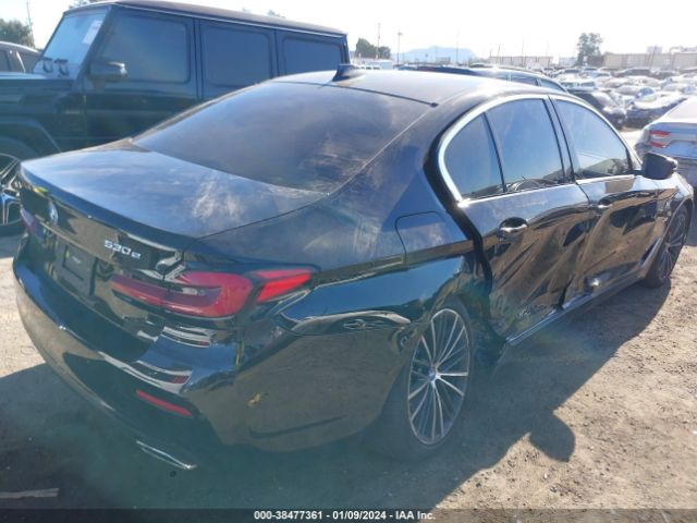 Photo 3 VIN: WBA13AG05PCM43449 - BMW 530E 