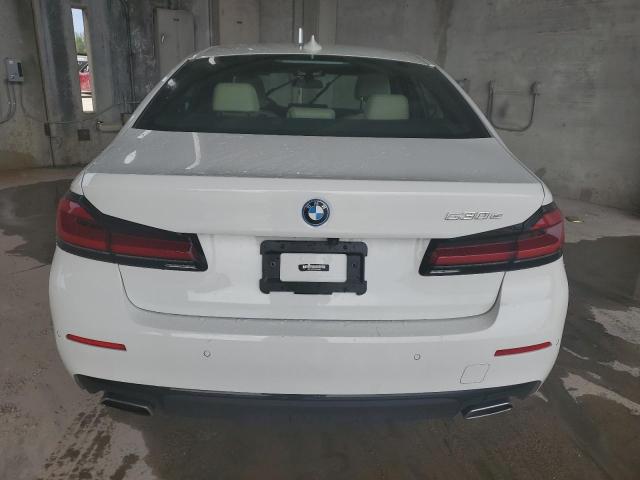 Photo 5 VIN: WBA13AG06PCL83990 - BMW 530E 