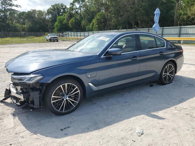 Photo 0 VIN: WBA13AG08PCL98362 - BMW 530E 