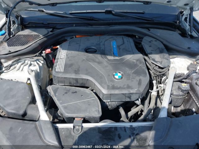 Photo 9 VIN: WBA13AG09NCK61685 - BMW 530E 