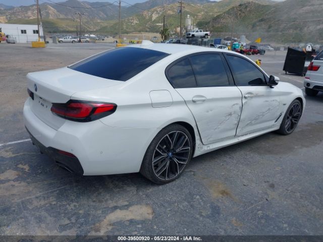 Photo 3 VIN: WBA13AG09NCK61685 - BMW 530E 