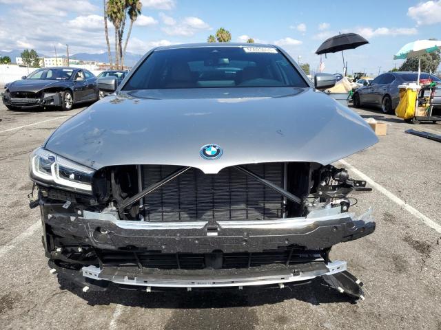 Photo 4 VIN: WBA13AG0XPCM37985 - BMW 530E 