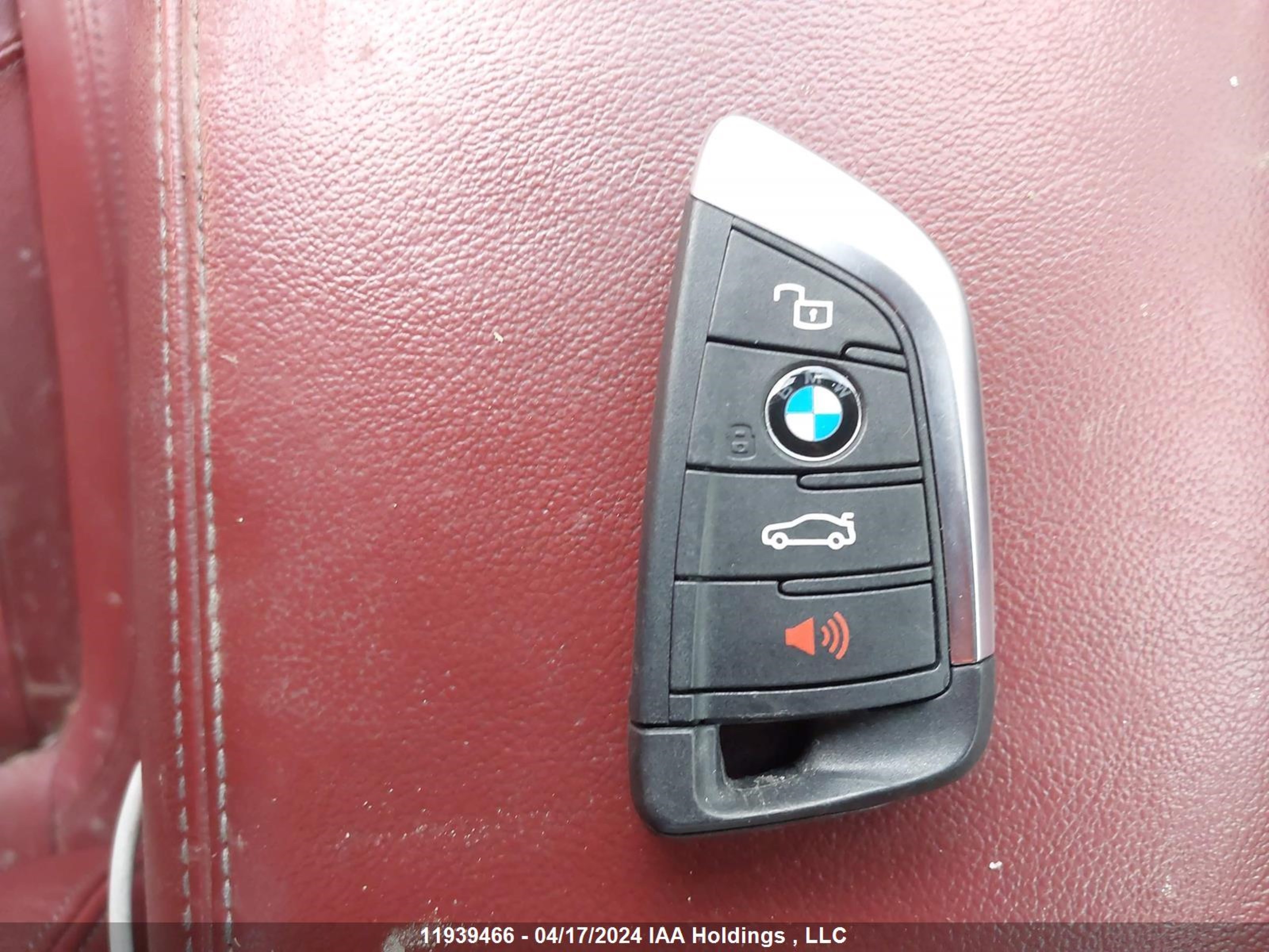 Photo 10 VIN: WBA13AW05NFL76476 - BMW 4ER 