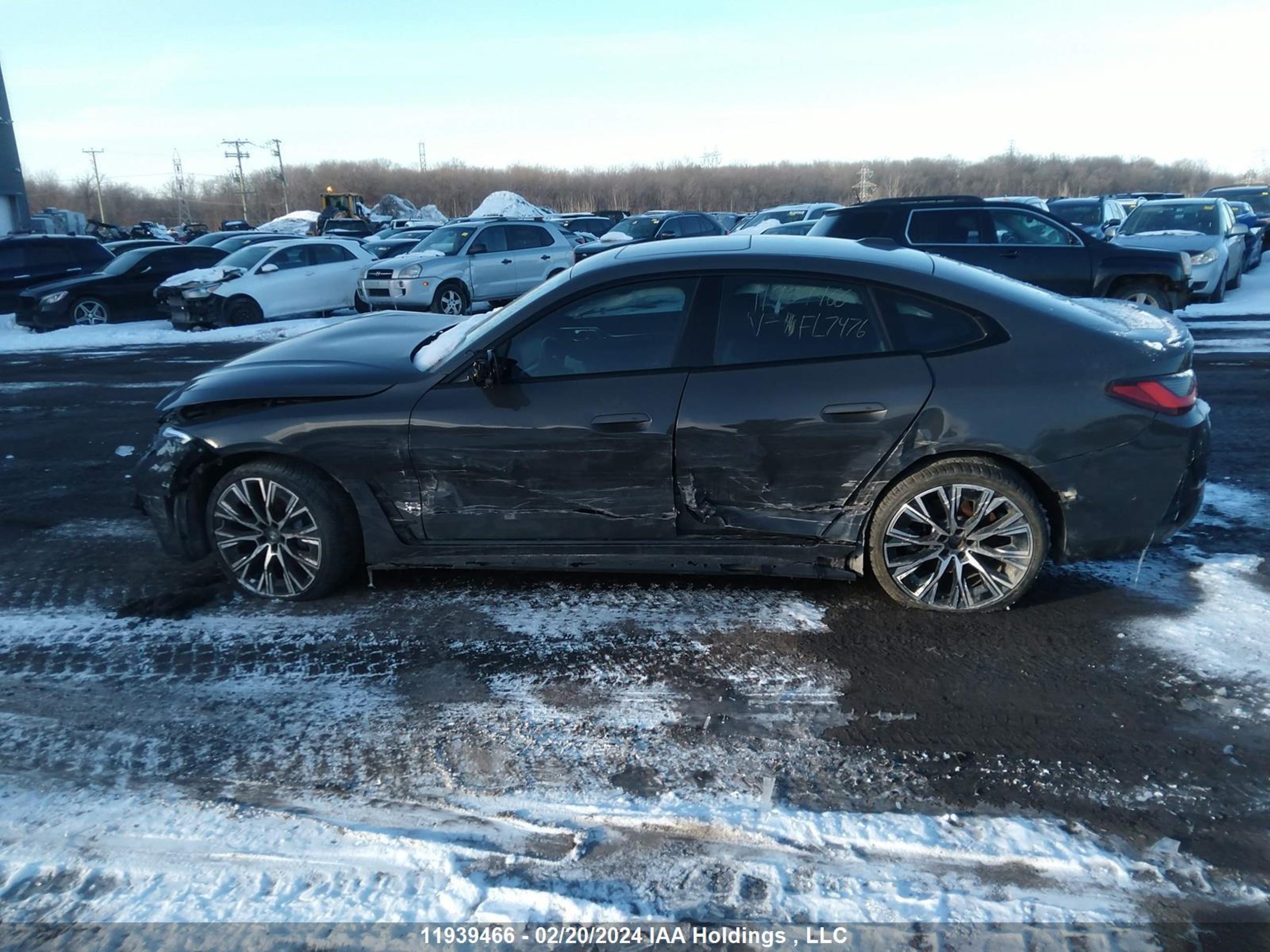 Photo 13 VIN: WBA13AW05NFL76476 - BMW 4ER 