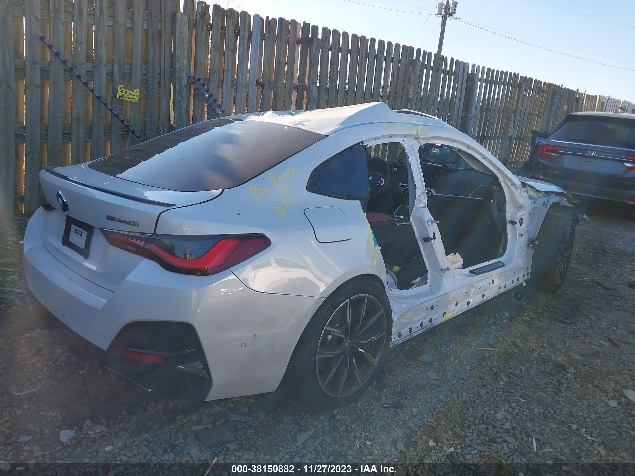 Photo 3 VIN: WBA13AW05RFR10386 - BMW 4ER 