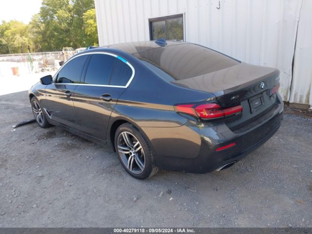 Photo 2 VIN: WBA13BJ00MCF86192 - BMW 530I 