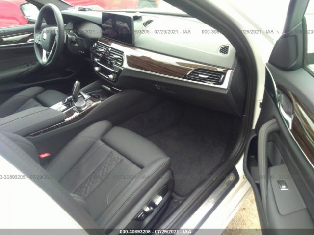 Photo 4 VIN: WBA13BJ01MWW96602 - BMW 5 