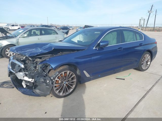 Photo 1 VIN: WBA13BJ02NWX38325 - BMW 530I 