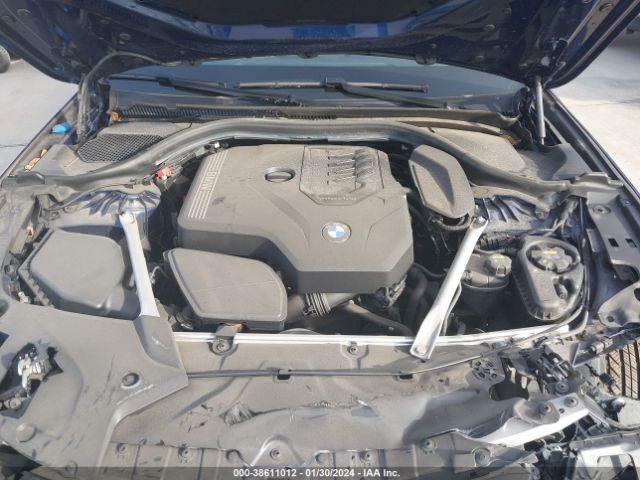 Photo 9 VIN: WBA13BJ02NWX38325 - BMW 530I 