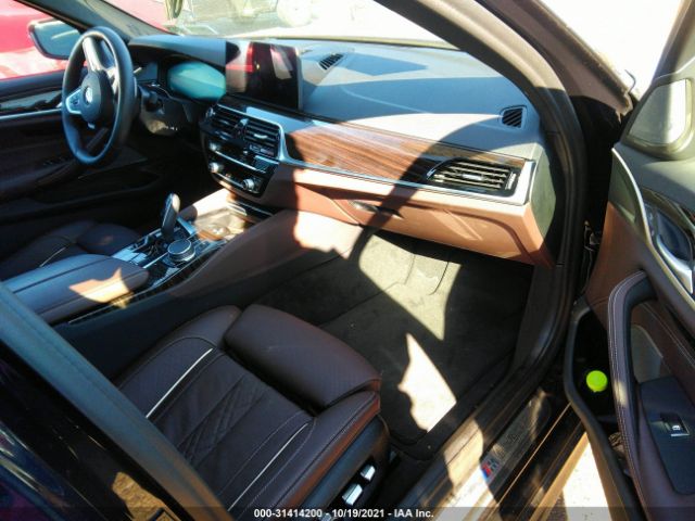 Photo 4 VIN: WBA13BJ03MWX26232 - BMW 530XI 