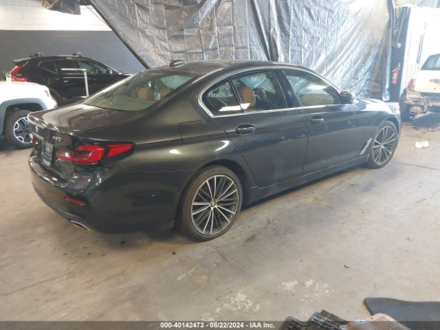 Photo 3 VIN: WBA13BJ05MWX17256 - BMW 530I 