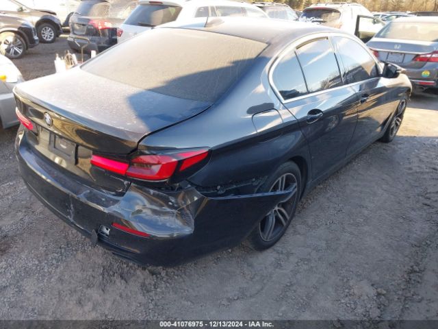 Photo 3 VIN: WBA13BJ05NWX58987 - BMW 530I 