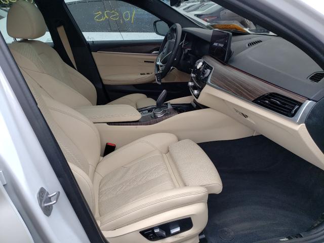 Photo 4 VIN: WBA13BJ07MCF15815 - BMW 530I 