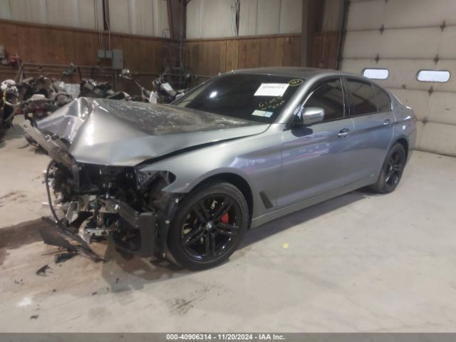 Photo 1 VIN: WBA13BJ07MCF20089 - BMW 530I 