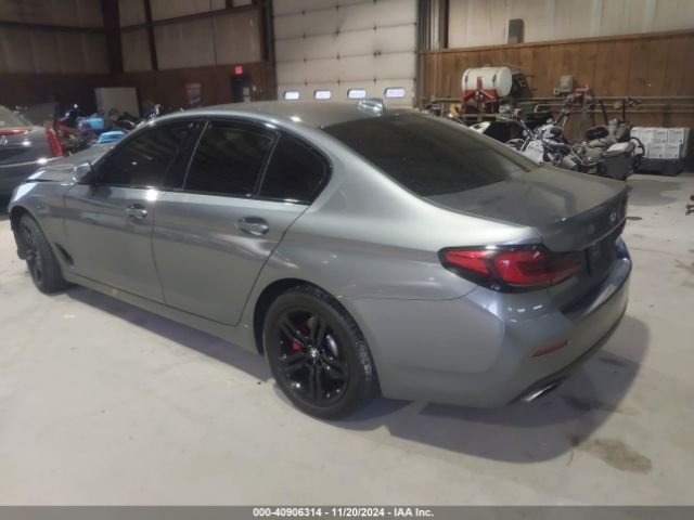 Photo 2 VIN: WBA13BJ07MCF20089 - BMW 530I 