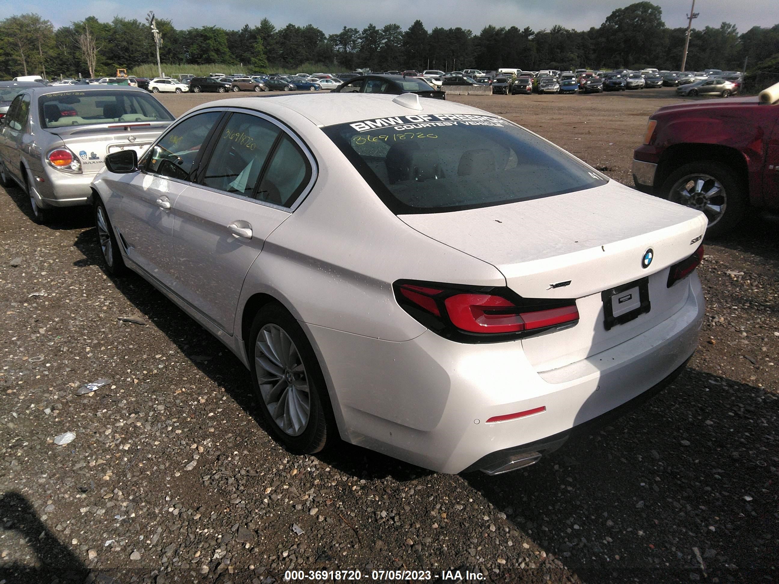 Photo 2 VIN: WBA13BJ07PWX93727 - BMW 5ER 