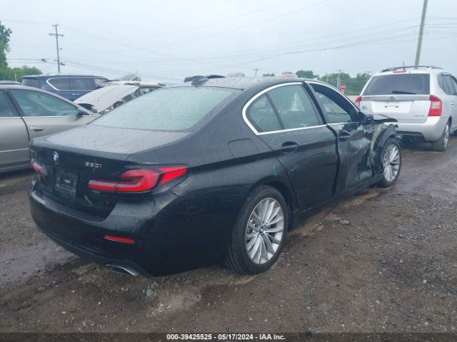 Photo 3 VIN: WBA13BJ08MWX01858 - BMW 530I 