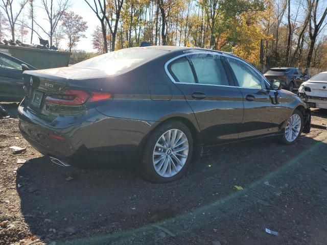 Photo 2 VIN: WBA13BJ0XPWX99232 - BMW 530 XI 