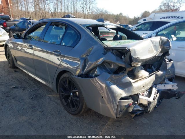 Photo 2 VIN: WBA13BK00MCH17491 - BMW M550I 