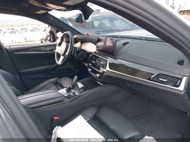 Photo 4 VIN: WBA13BK02MCF42046 - BMW M550I 