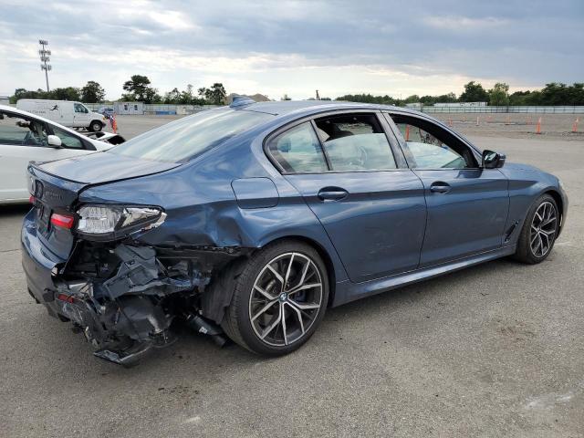 Photo 2 VIN: WBA13BK06PCM31937 - BMW M550XI 