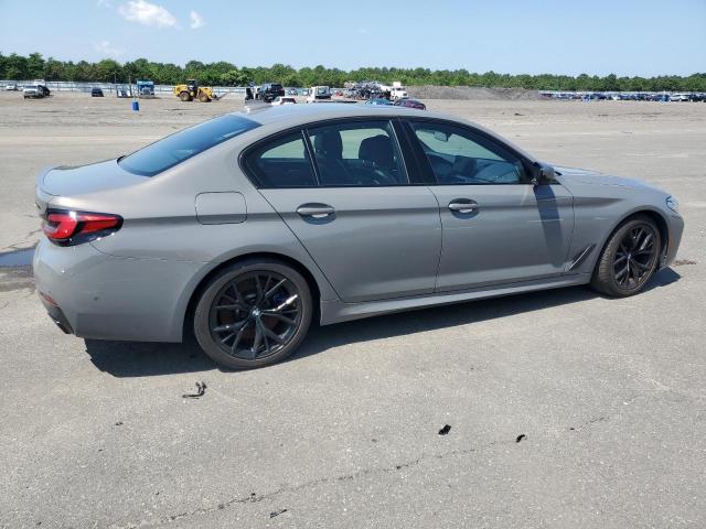 Photo 2 VIN: WBA13BK07MCF05638 - BMW M550XI 