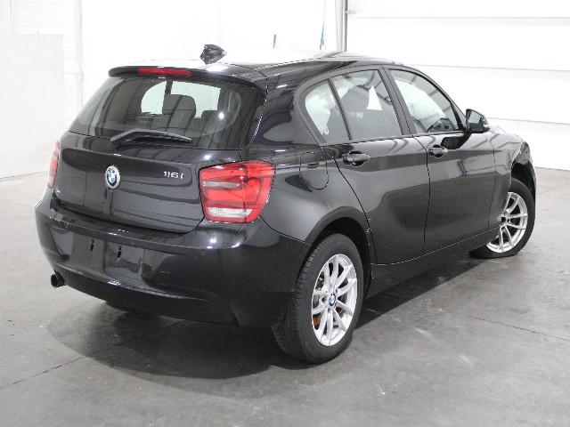 Photo 3 VIN: WBA1A11070E921587 - BMW 1 SERIES HATCHBACK 