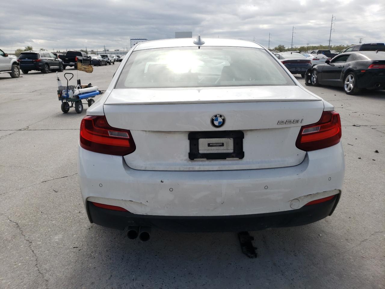 Photo 5 VIN: WBA1F5C57EV255212 - BMW 2ER 