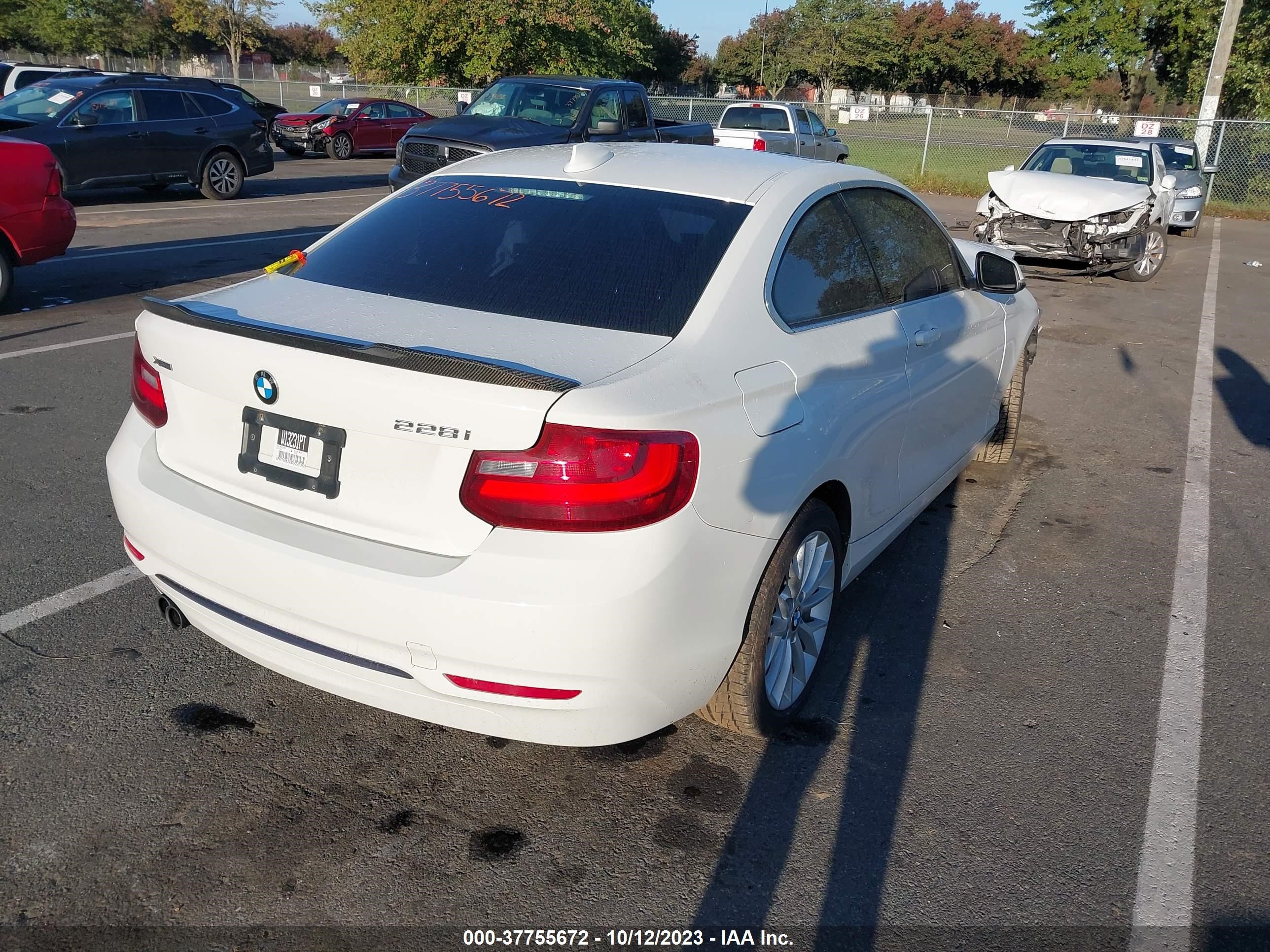 Photo 3 VIN: WBA1G9C50GV726169 - BMW 2ER 