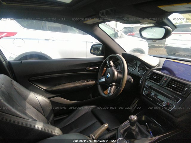 Photo 4 VIN: WBA1J7C52FV288923 - BMW 2 