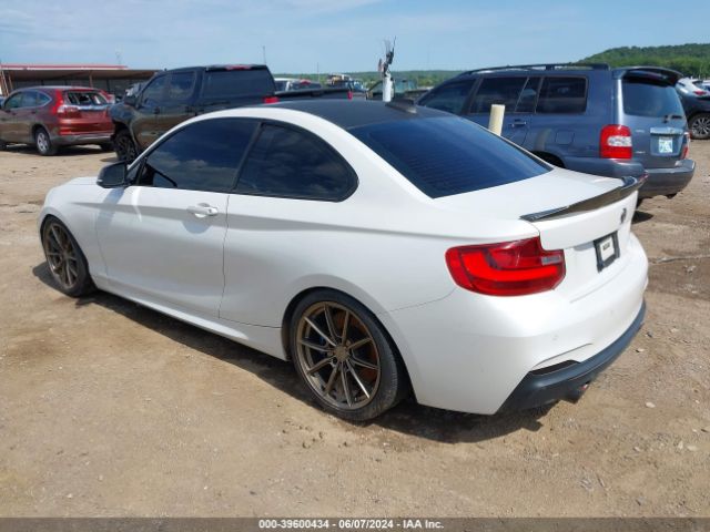 Photo 2 VIN: WBA1J7C52FV288971 - BMW M235I 