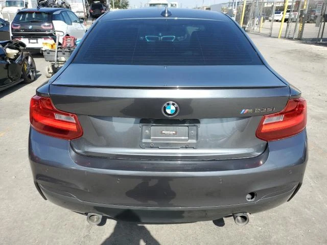 Photo 5 VIN: WBA1J7C52GV359958 - BMW M235I 