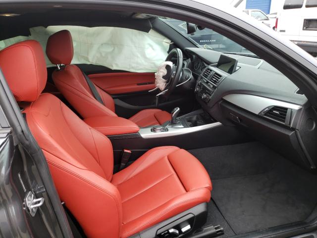 Photo 4 VIN: WBA1J7C53GV359631 - BMW M235I 