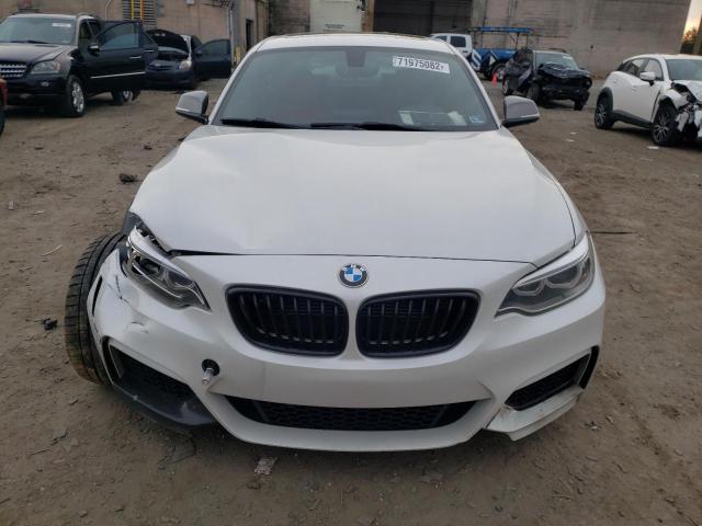 Photo 4 VIN: WBA1J7C53GV359757 - BMW M235I 