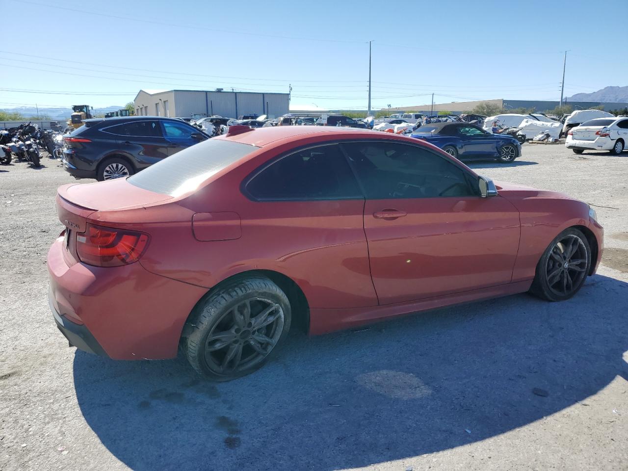 Photo 2 VIN: WBA1J7C56FV253902 - BMW M2 