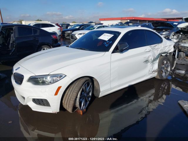 Photo 1 VIN: WBA1J7C57FV288853 - BMW M235 