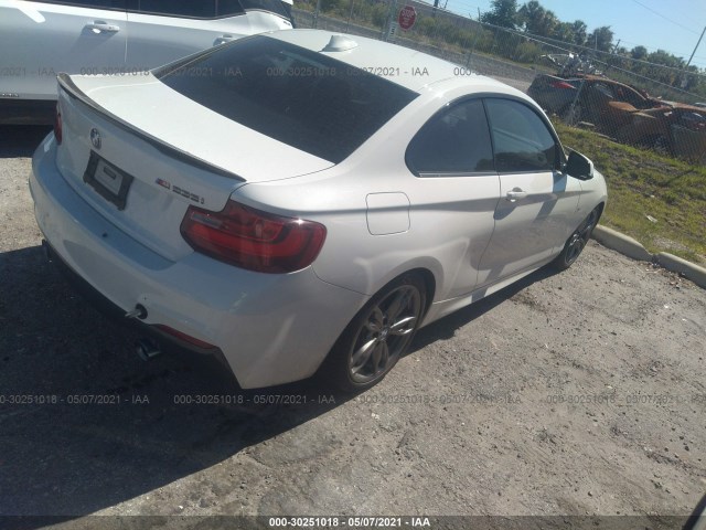 Photo 3 VIN: WBA1J7C58EVW84398 - BMW 2 SERIES 