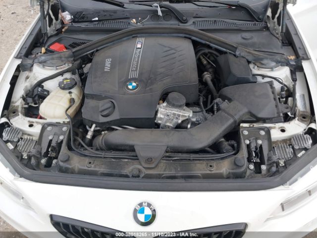 Photo 9 VIN: WBA1J7C5XGV359657 - BMW M235I 