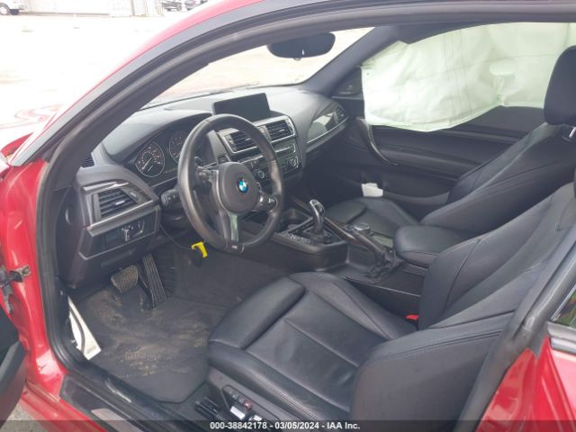 Photo 4 VIN: WBA1J7C5XGV360310 - BMW M235I 