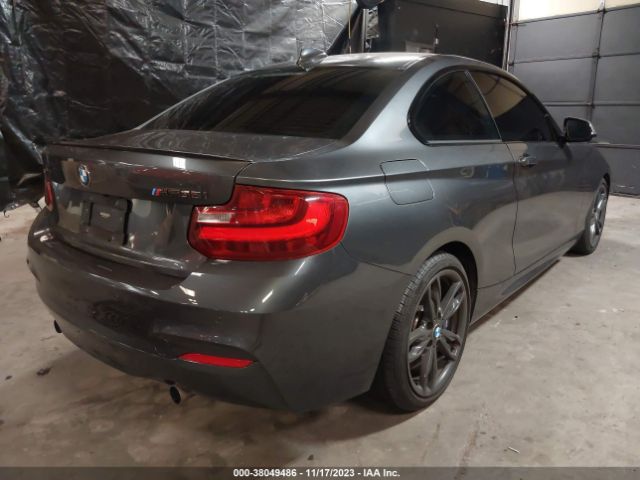 Photo 3 VIN: WBA1J9C51GV371675 - BMW M235I 