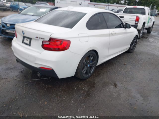 Photo 3 VIN: WBA1J9C54GV371587 - BMW M235I 