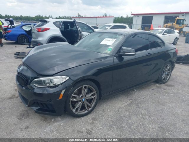 Photo 1 VIN: WBA1J9C59GV372394 - BMW M235I 