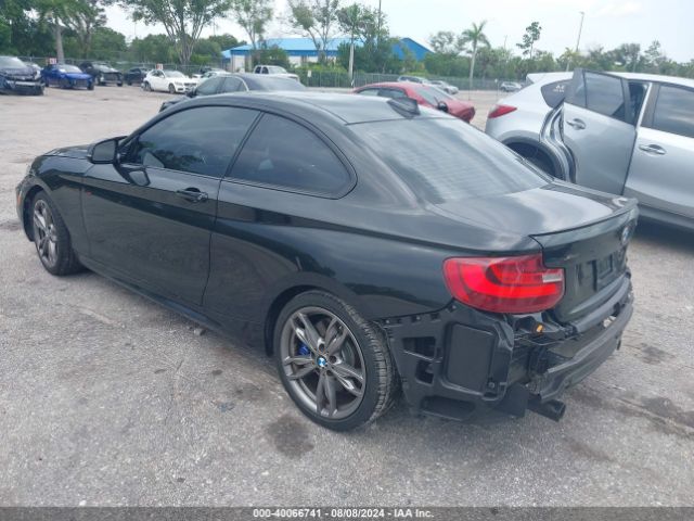 Photo 2 VIN: WBA1J9C59GV372394 - BMW M235I 