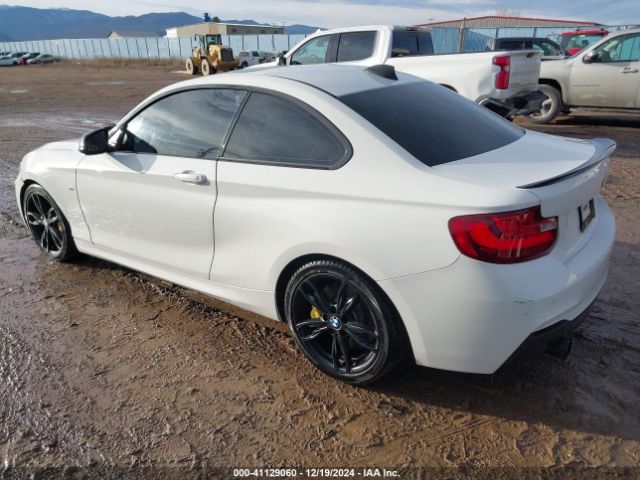 Photo 2 VIN: WBA1J9C5XFVX98688 - BMW M235I 